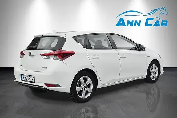 Toyota Auris 2018 photo 4