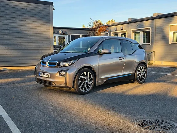 BMW I3