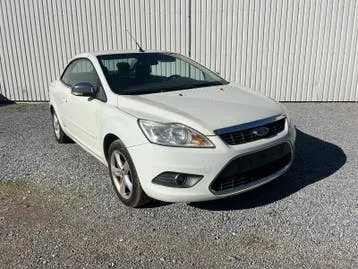 Ford Focus 2010 photo 2