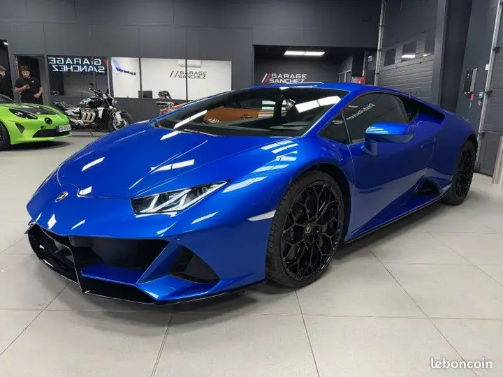 Lamborghini Huracan 2022 photo 2