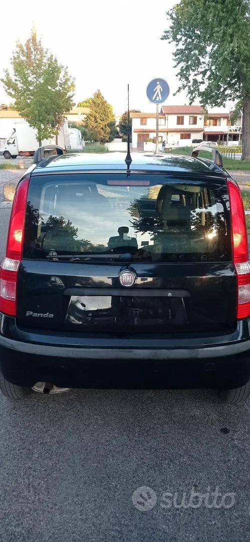 Fiat Panda 2011 photo 2