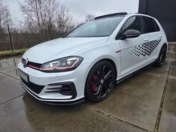Volkswagen Golf 2019 photo 2
