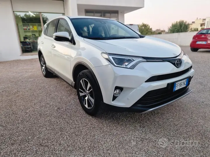 Toyota Rav4 2017 photo 3