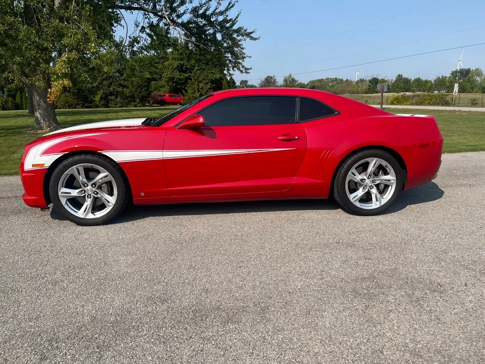 Chevrolet Camaro 2010 photo 4
