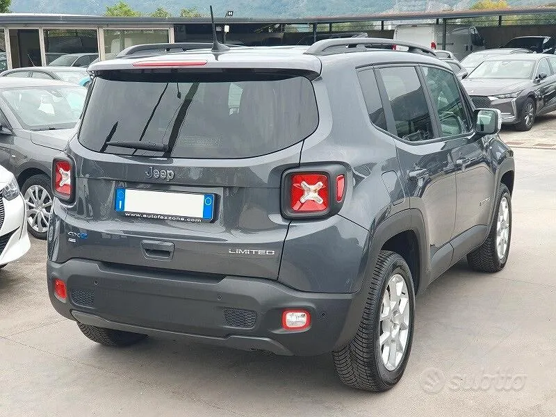 Jeep Renegade 2022 photo 3