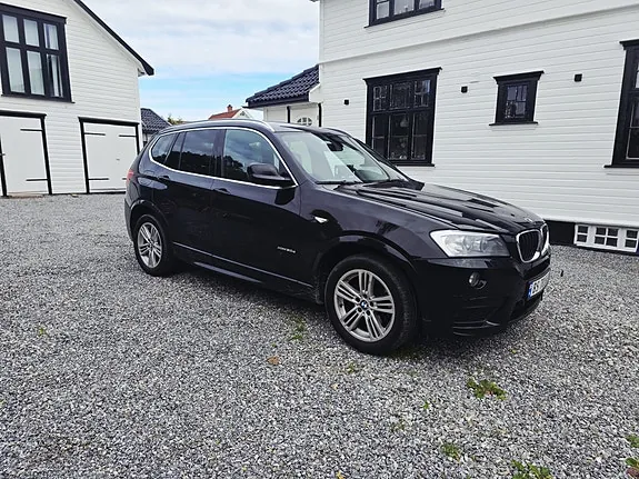 BMW X3 2013 photo 2