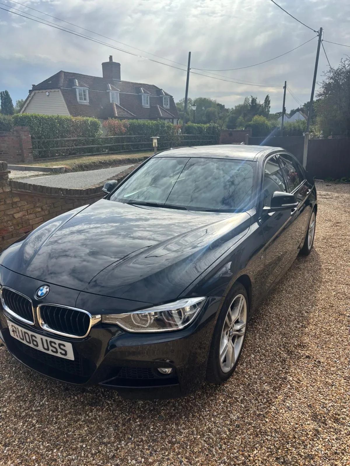 BMW 3 Series 2018 photo 3