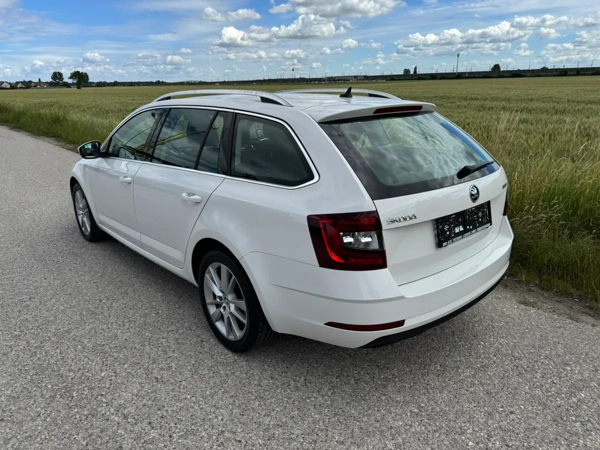 Skoda Octavia 2020 photo 3