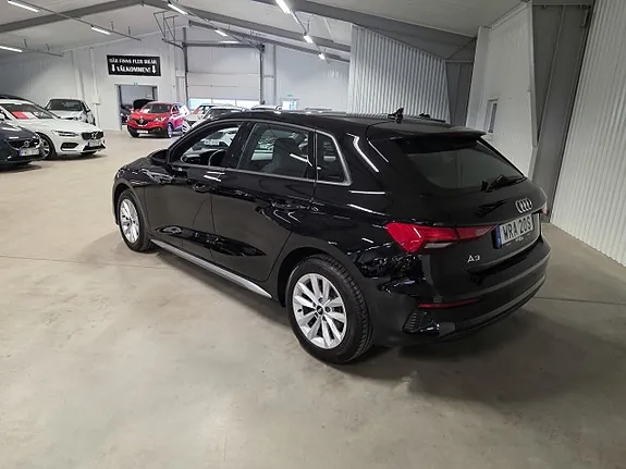 Audi A3 2023 photo 5