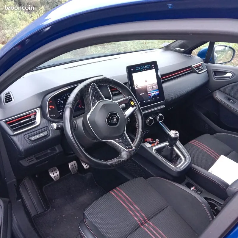 Renault Clio 2019 photo 3