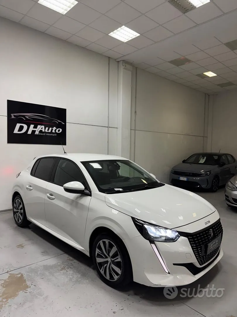 Peugeot 208 2020 photo 3