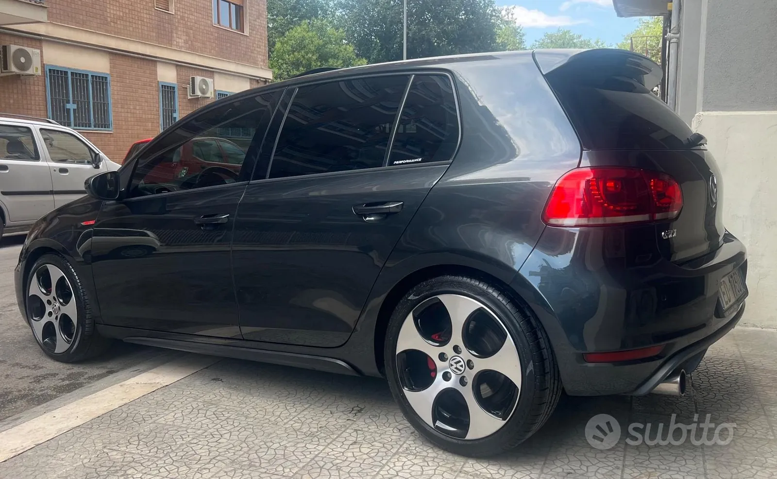 Volkswagen Golf Gti 2010 photo 5