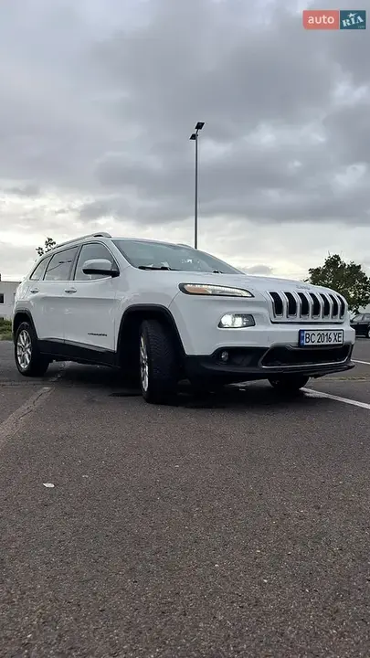 Jeep Cherokee 2015 photo 3