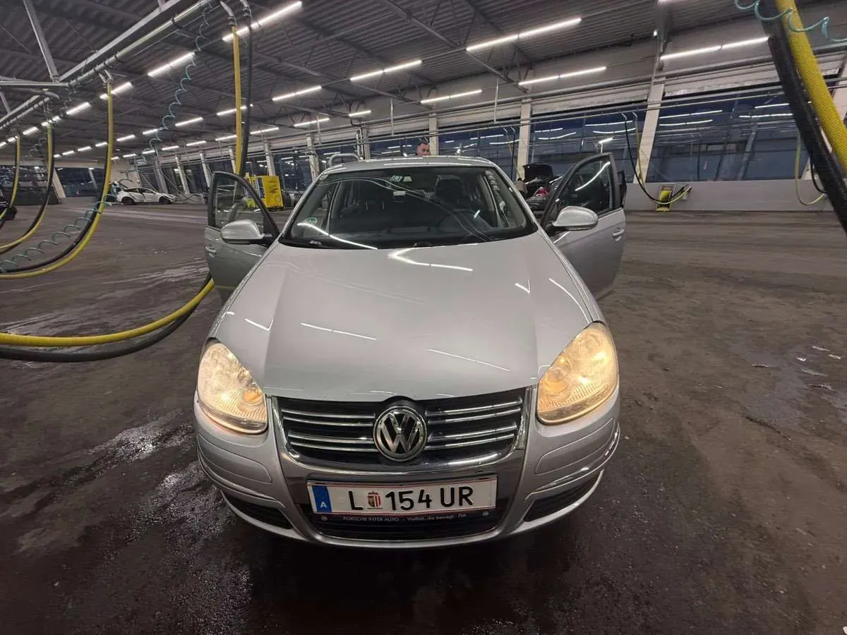 Volkswagen Jetta 2006 photo 3