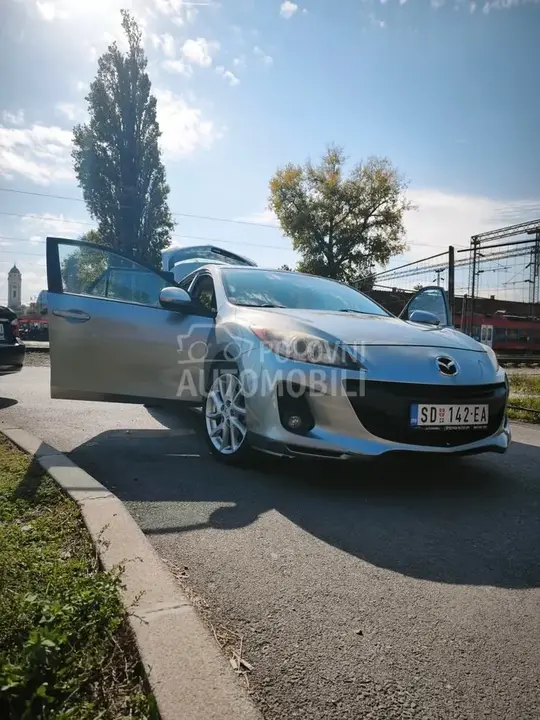 Mazda 3 2012 photo 4