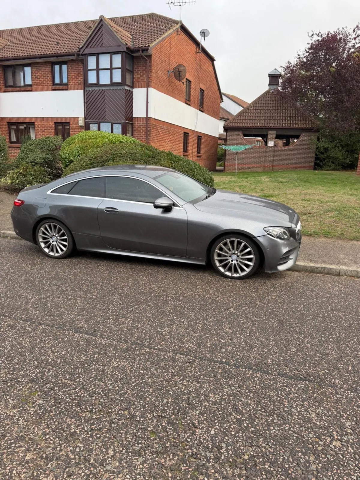 Mercedes-Benz E-Class 2017 photo 5