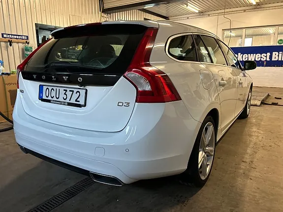 Volvo V60 2017 photo 4