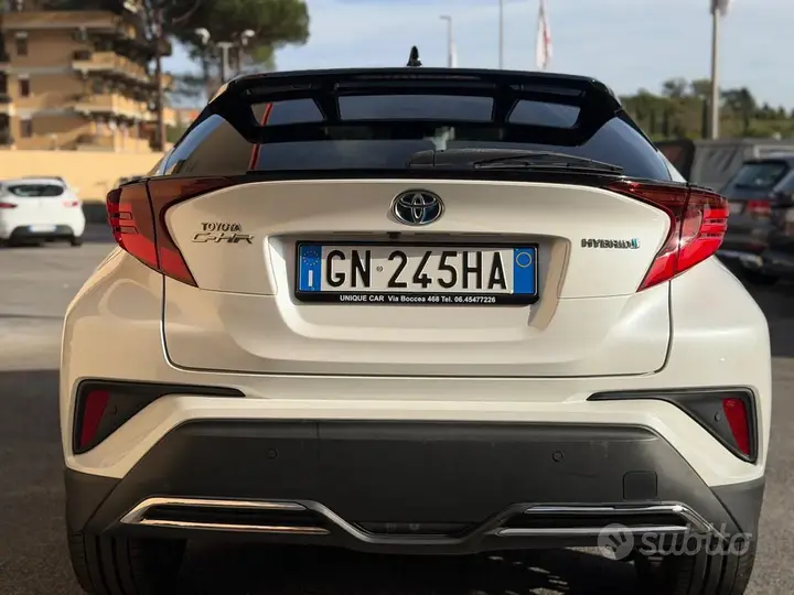 Toyota C-Hr 2023 photo 4