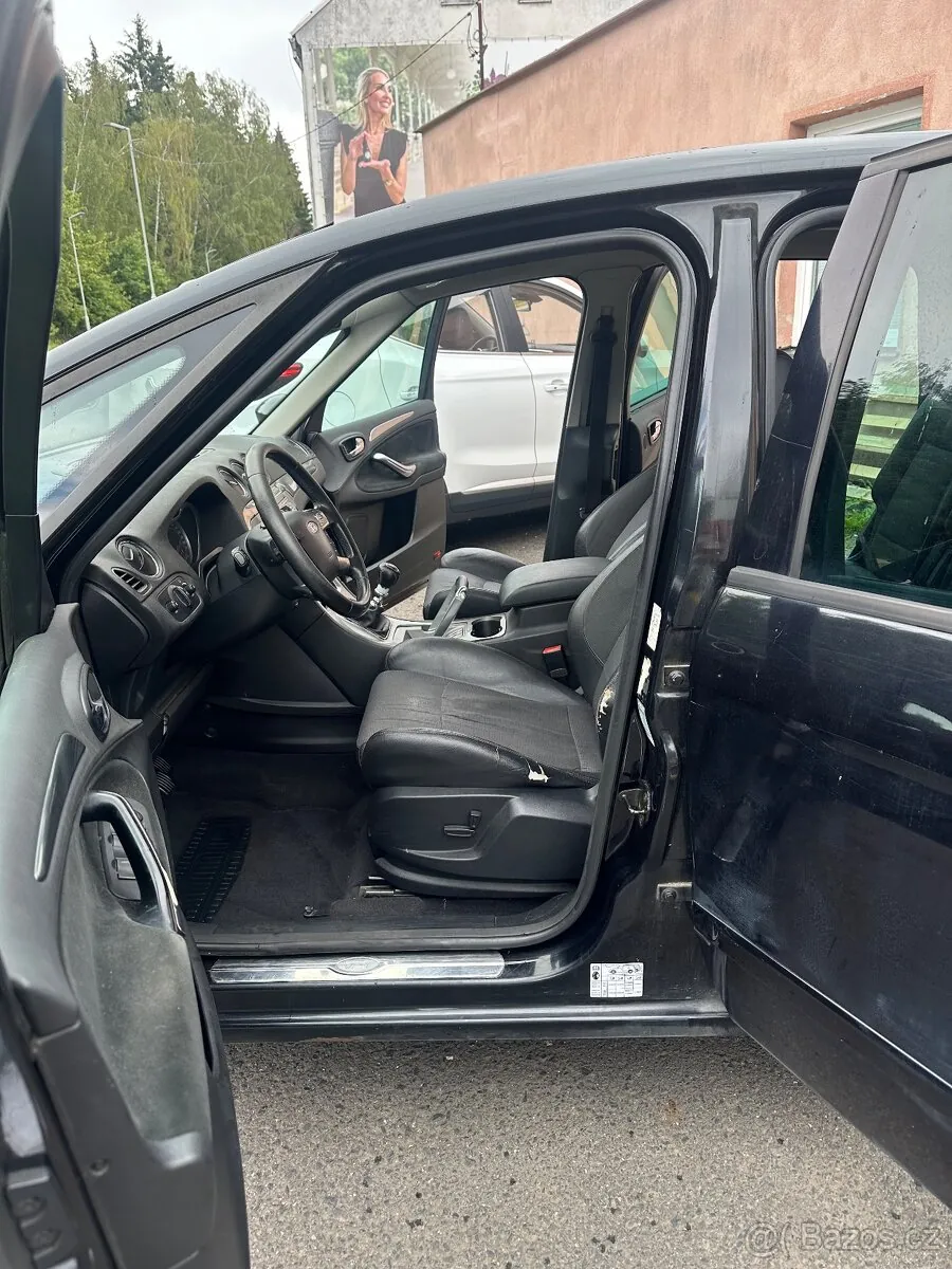 Ford S-Max 2007 photo 2