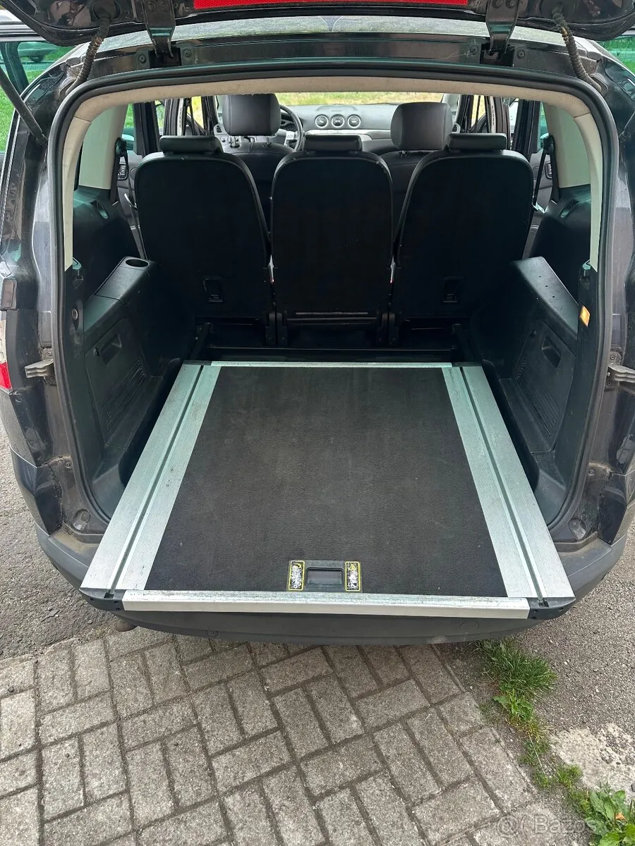 Ford S-Max 2007 photo 4