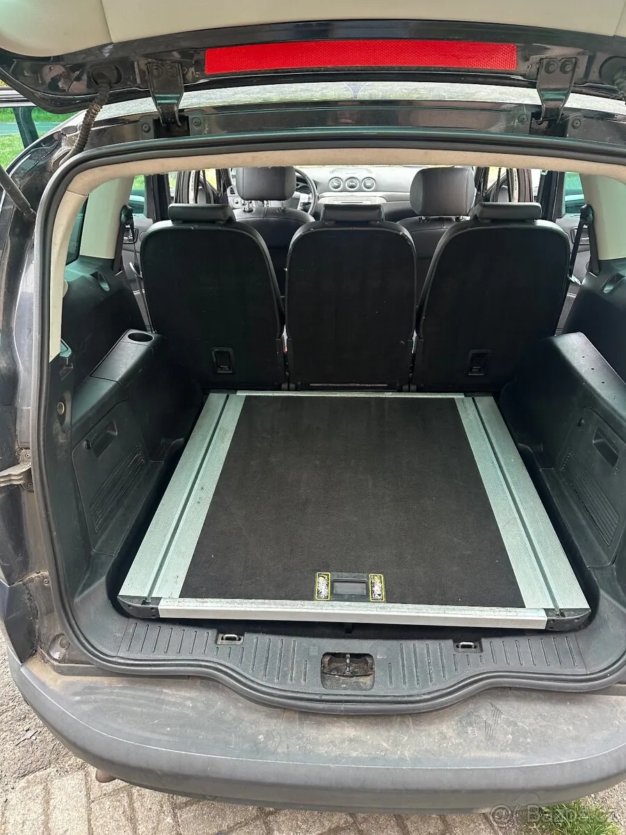 Ford S-Max 2007 photo 5