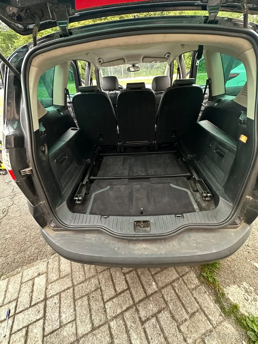 Ford S-Max 2007 photo 3