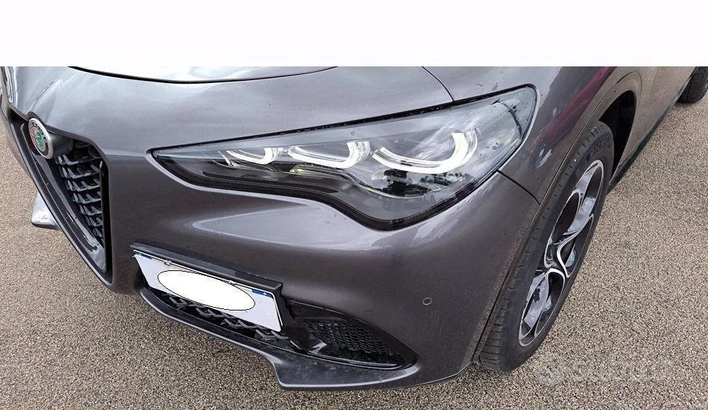 Alfa Romeo Stelvio 2024 photo 3