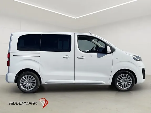 Peugeot Traveller 2021 photo 2