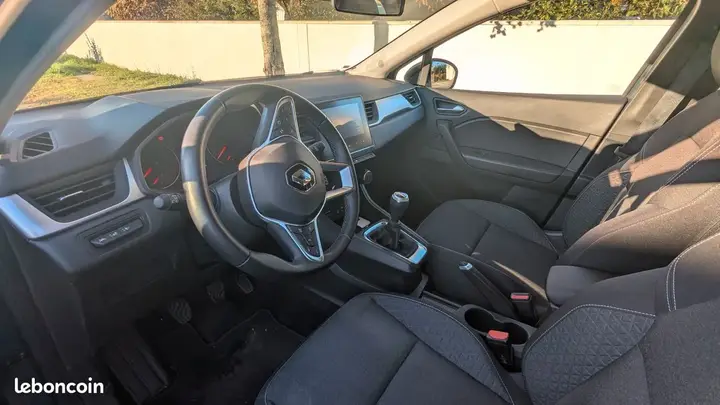 Renault Captur 2024 photo 5