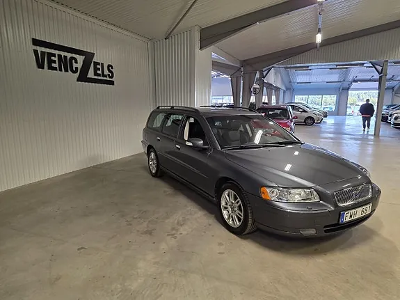 Volvo V70 2008 photo 2