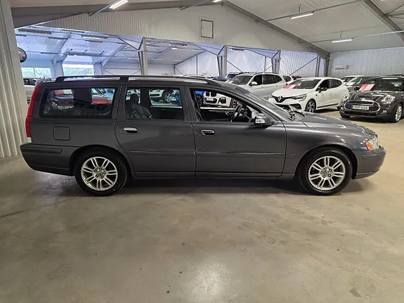Volvo V70 2008 photo 3