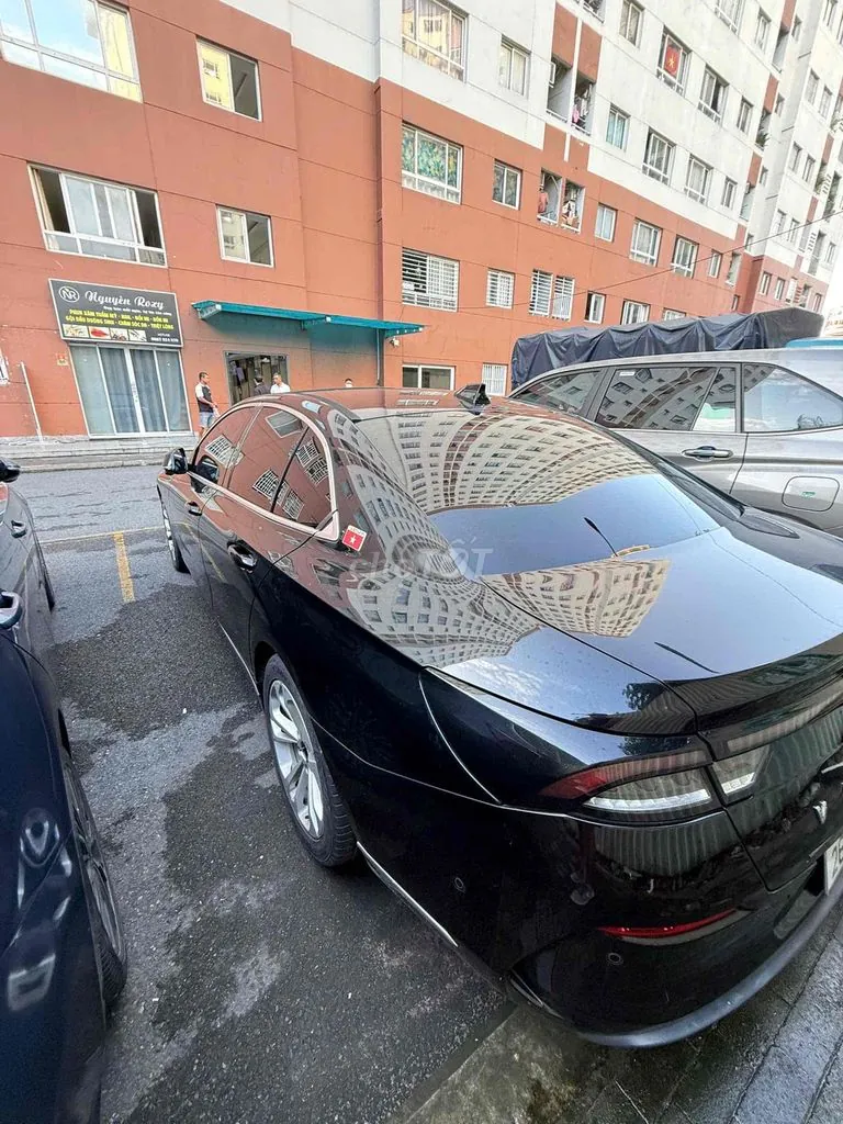 Vinfast Lux A2.0 2022 photo 2