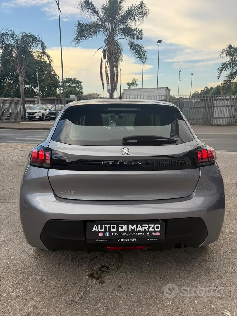 Peugeot 208 2021 photo 5