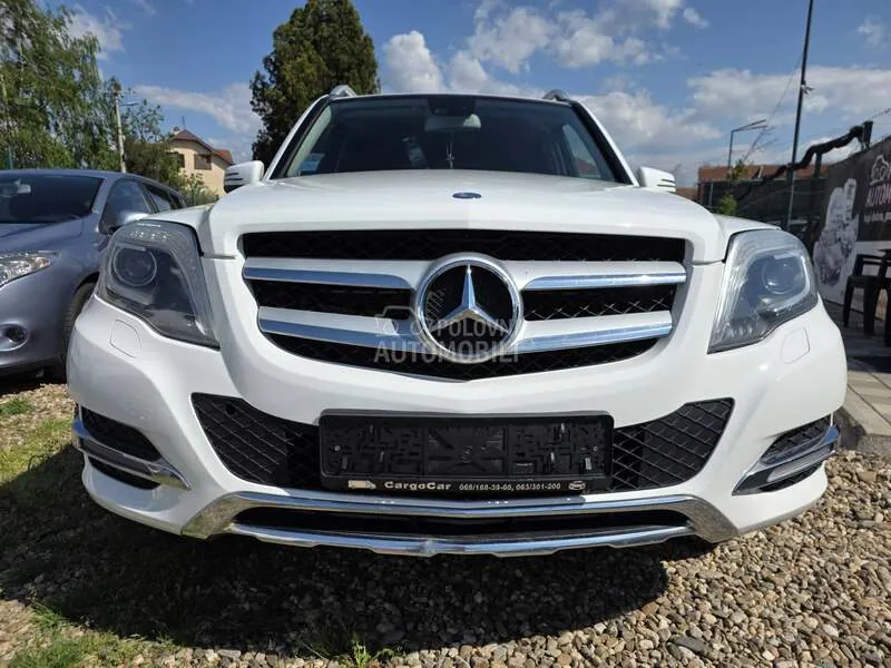 Mercedes-Benz Glk Class 2014 photo 2