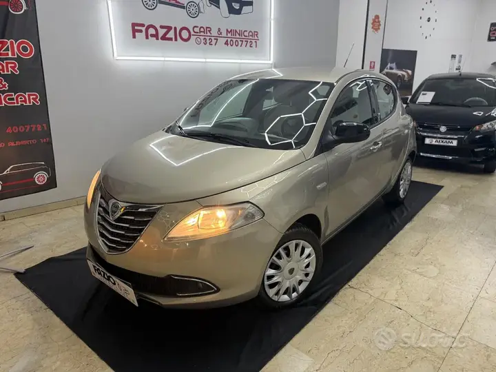 Lancia Ypsilon 2013 photo 3