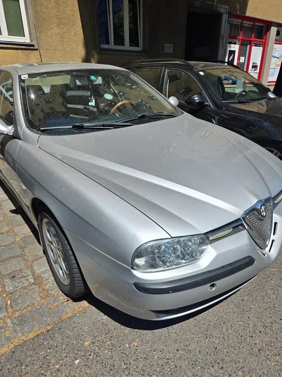 Alfa Romeo 156 1998 photo 2