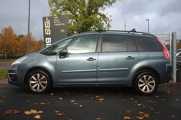 Citroen Grand C4 Picasso 2011 photo 2