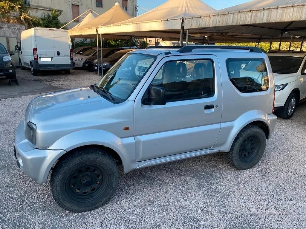 Suzuki Jimny 2002 photo 5