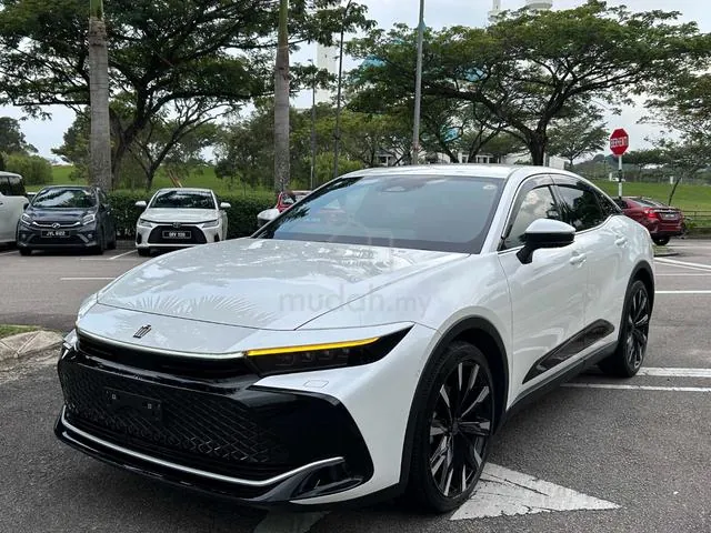 Toyota Crown Rs