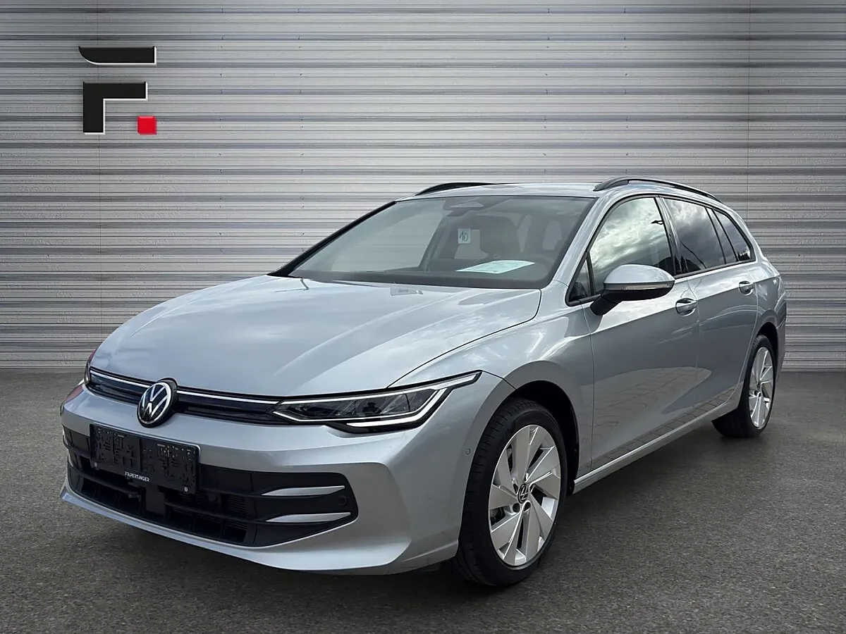 Volkswagen Golf 2026 photo 2