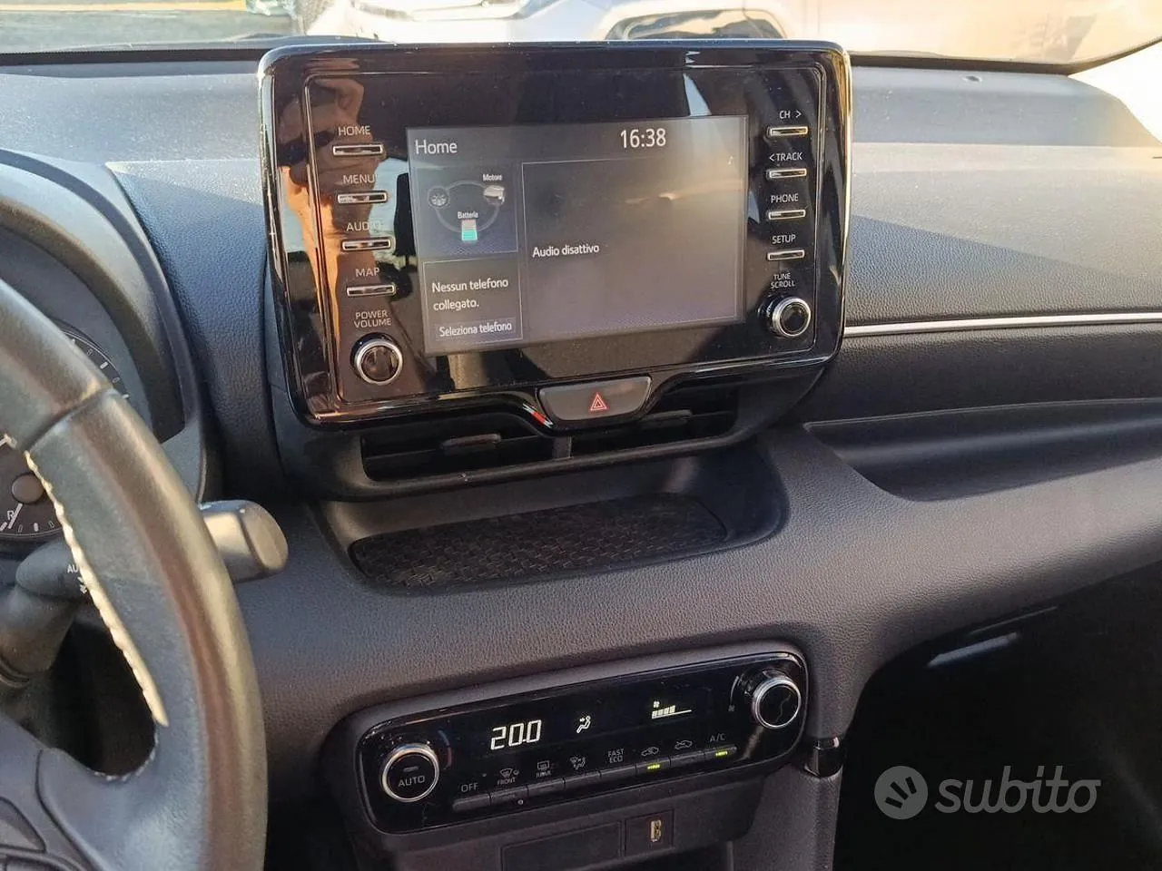 Toyota Yaris 2023 photo 5