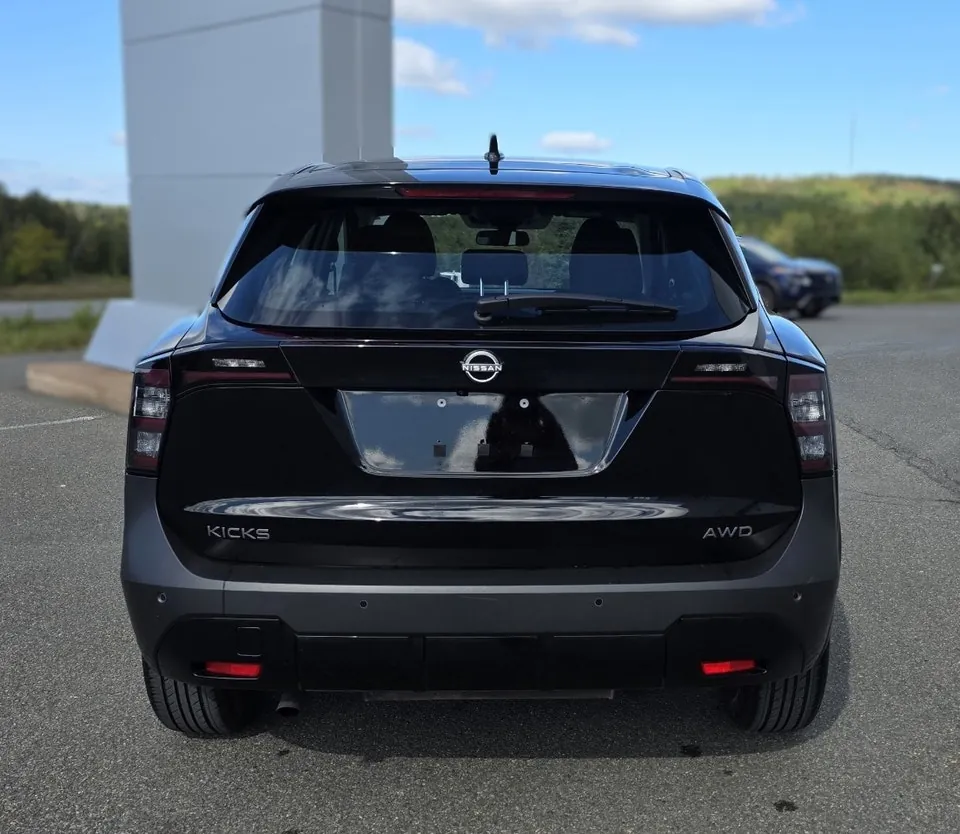 Nissan Kicks 2025 photo 4