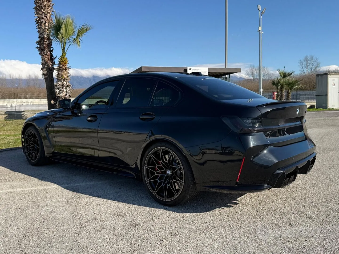 BMW M3 2024 photo 2