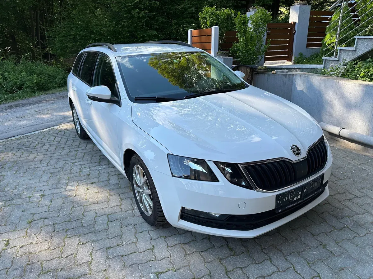 Skoda Octavia 2020 photo 2