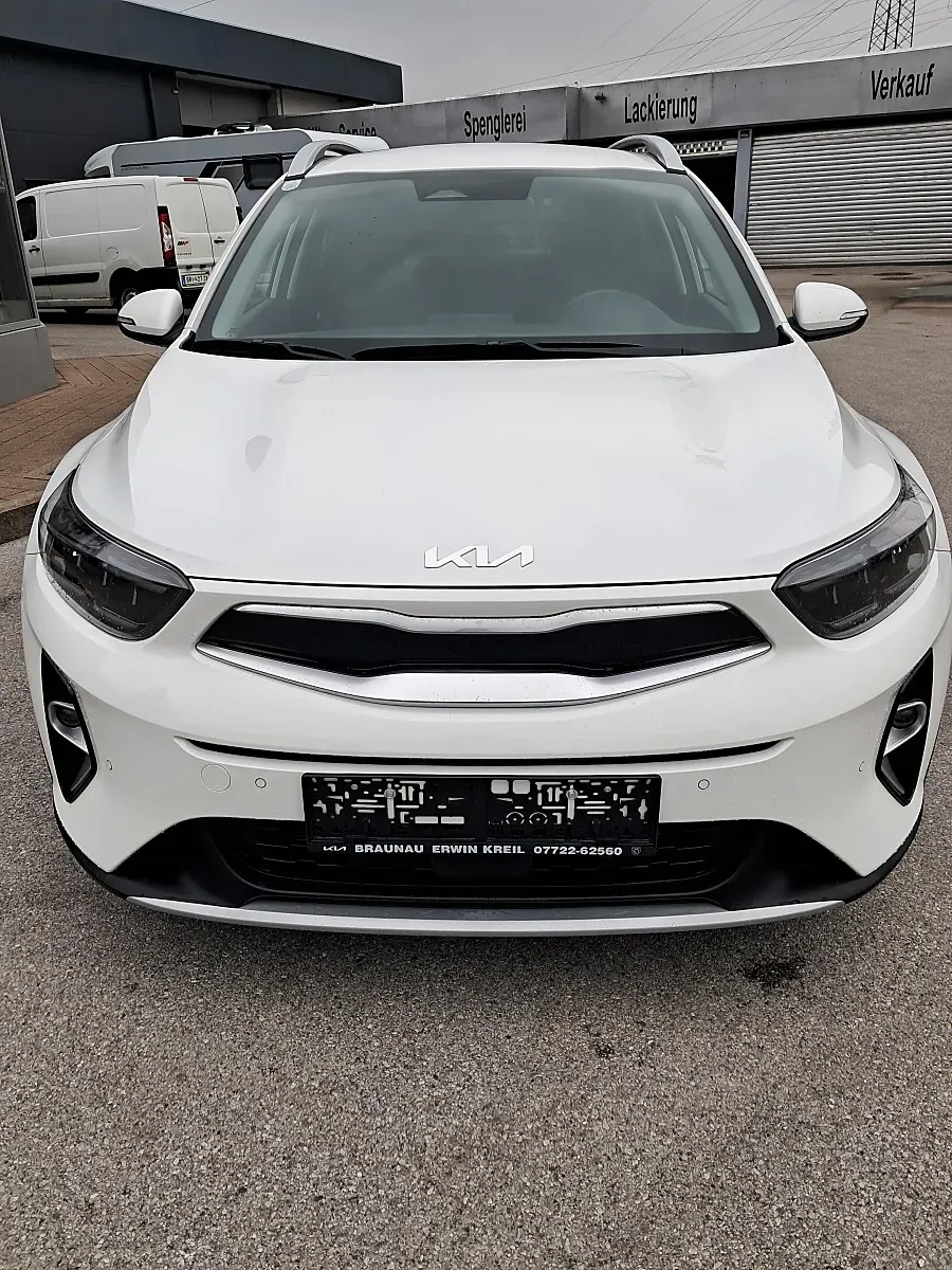 Kia Stonic 2025 photo 2