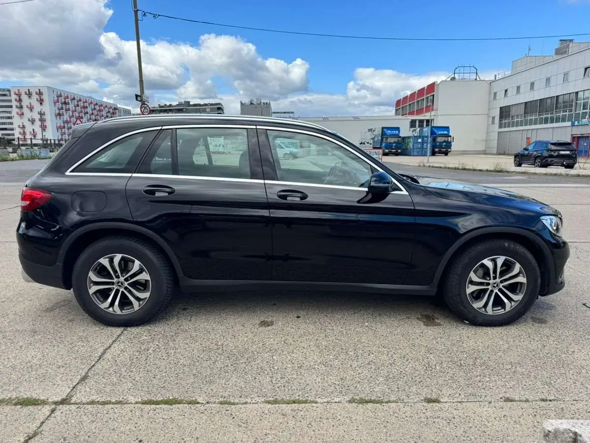 Mercedes-Benz Glc-Class 2018 photo 3
