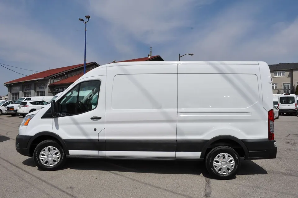 Ford Transit 2020 photo 2