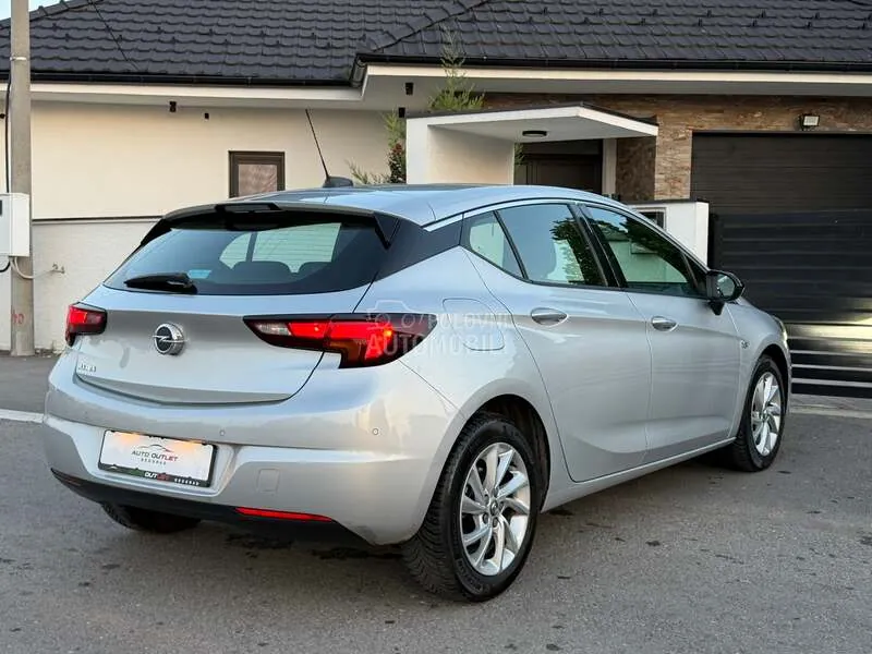 Opel Astra K 2021 photo 5