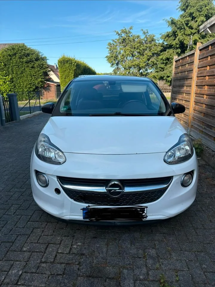 Opel Adam