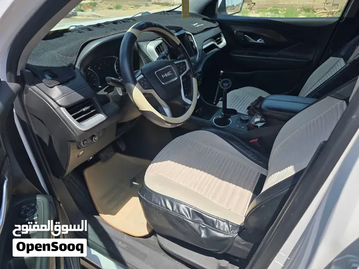 GMC Terrain 2022 photo 3